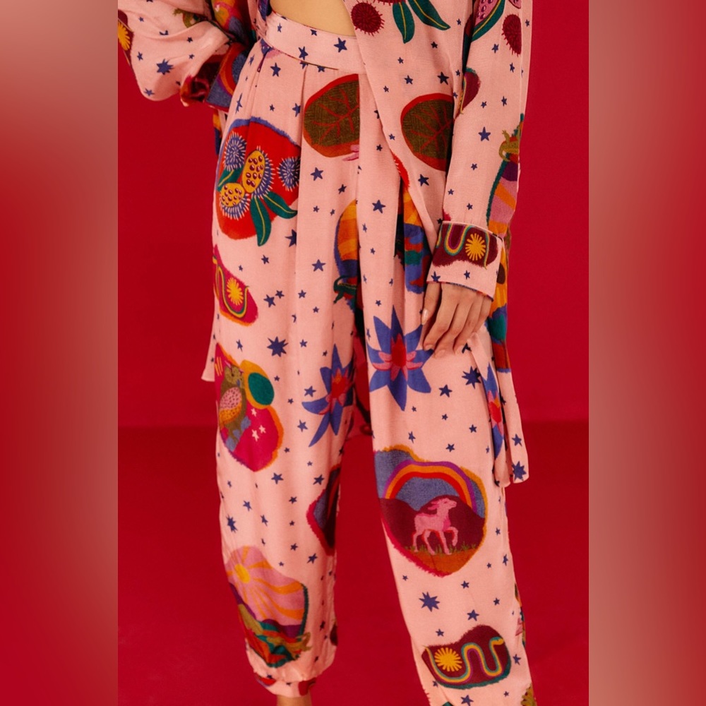 NWOT FARM RIO Light Pink Dream Collage Pants